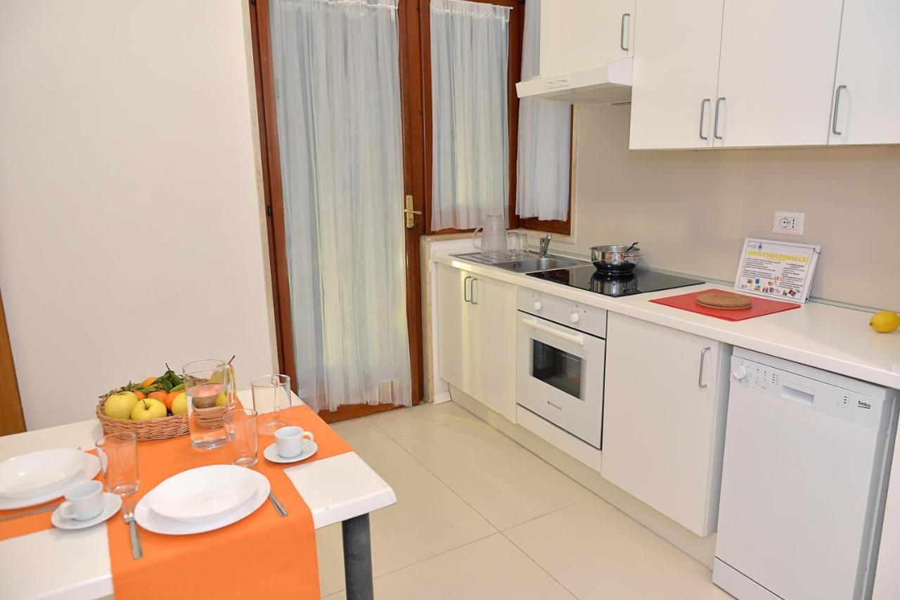 Tizi Apartments Corso Reginna Майори Экстерьер фото